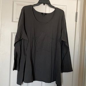 NWOT Women’s plus 2X top